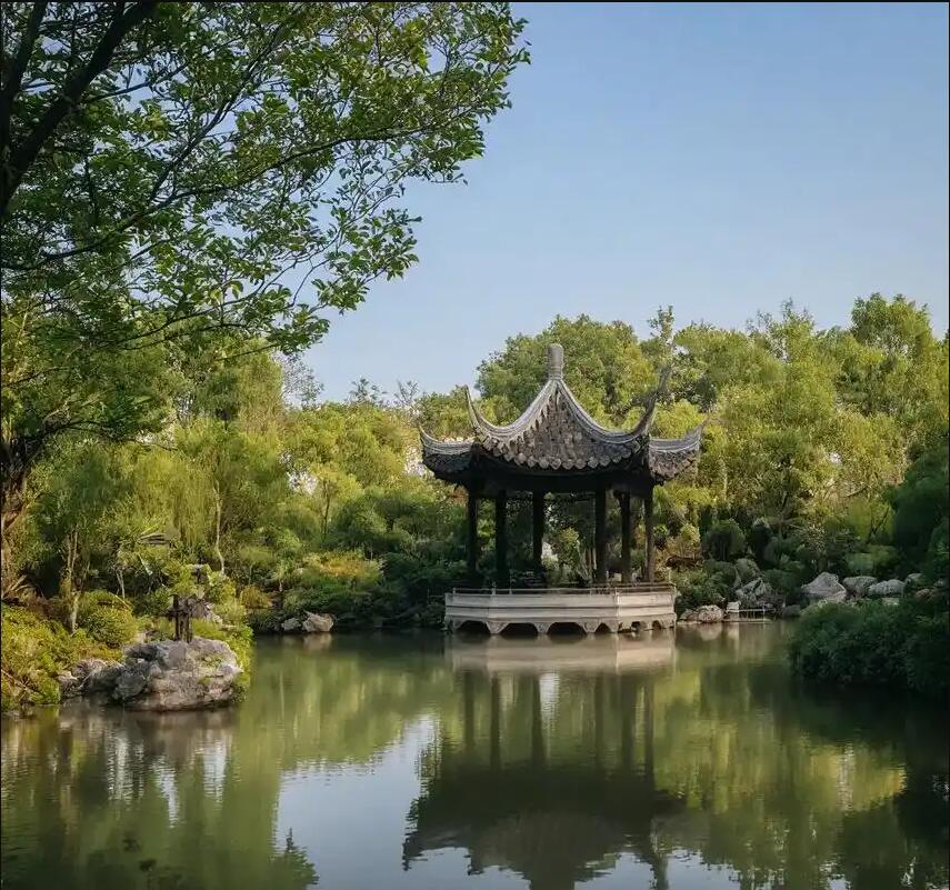 钟山县心痛餐饮有限公司